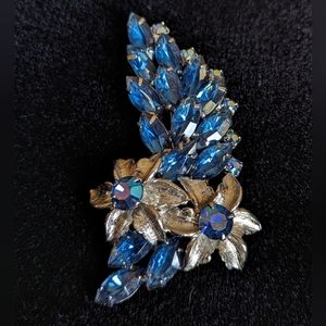 Vintage, Large, Navette, Silver Tone/Blue Stone, Floral Brooch